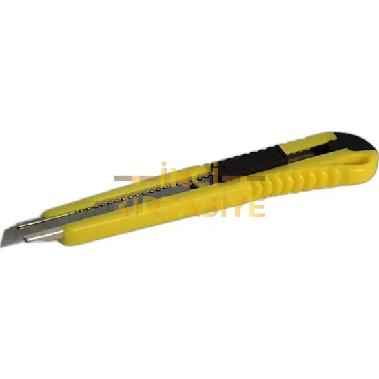 UMIX METAL UÇ PLASTİK MAKET BIÇAĞI 9MM