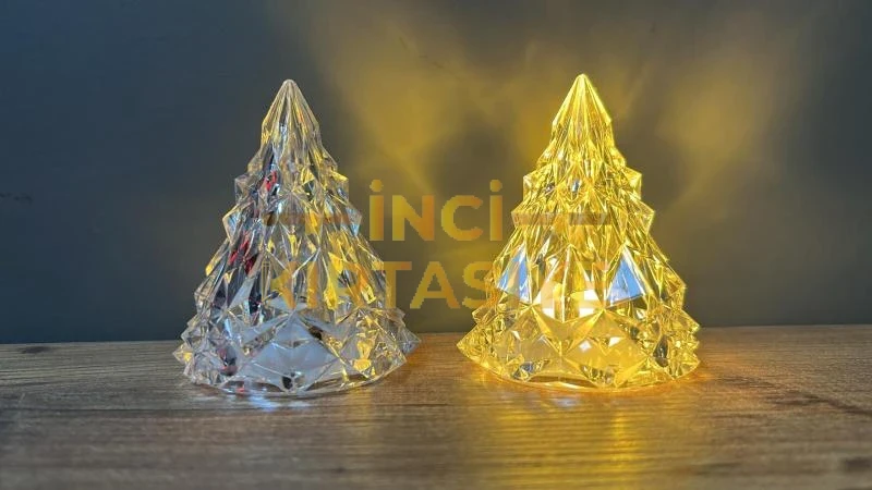 YELİZ IŞIKLI AĞAÇ