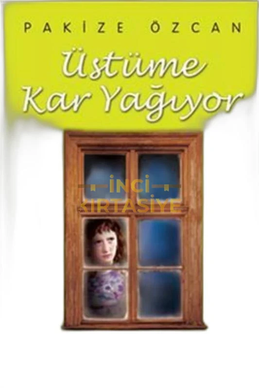 ÜSTÜME KAR YAĞIYOR