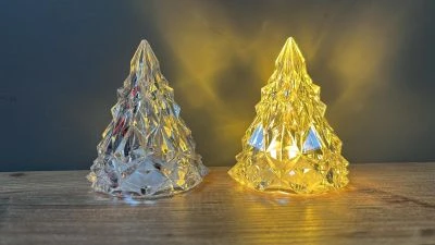 YELİZ IŞIKLI AĞAÇ